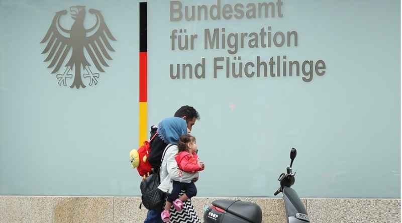 تقرير غالبية السوريين في ألمانيا يعتمدون على مساعدات البطالة